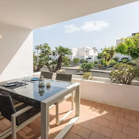Conylanza Bastian Beach * Costa Teguise